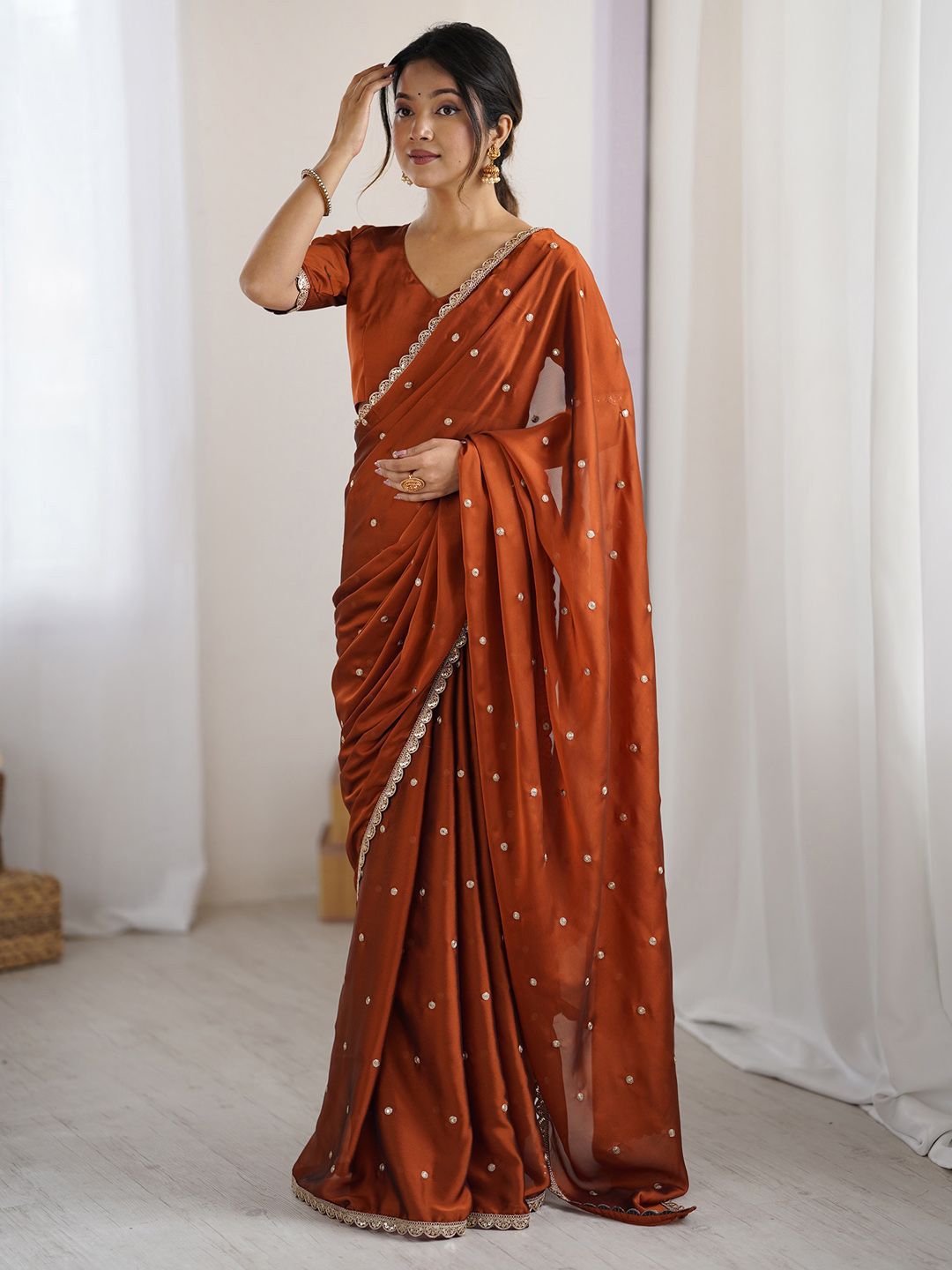 Saree mall Embellished Sequinned Floral Pure Georgette Saree