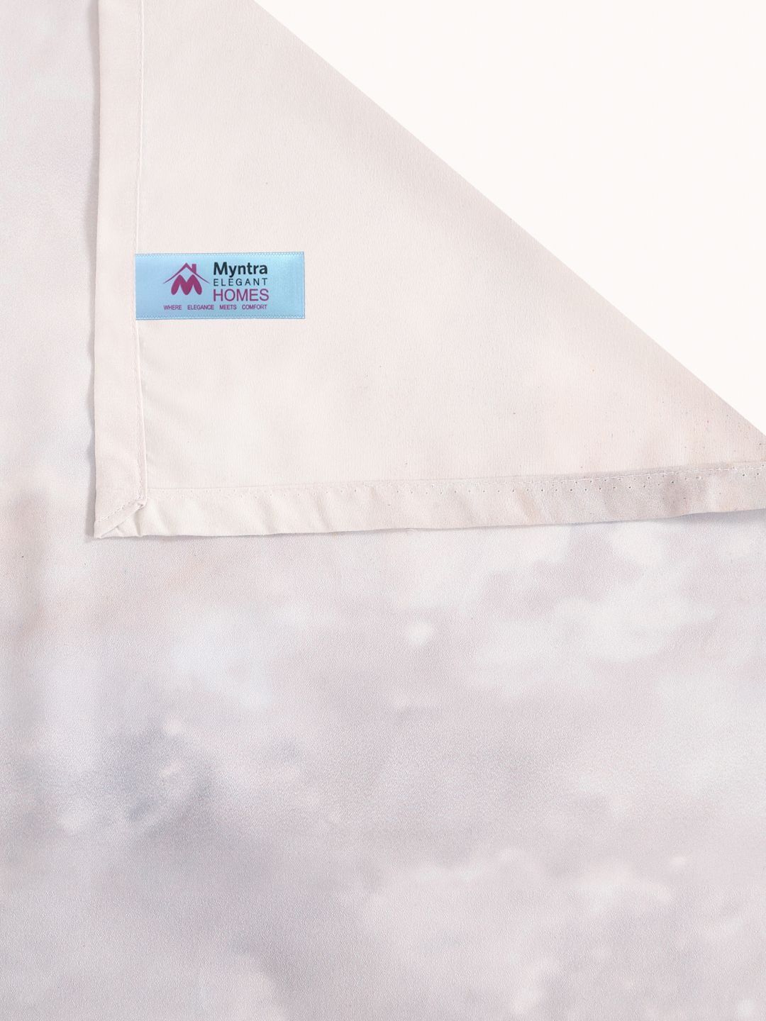 Myntra Elegant Homes Bunga-bunga Berbilang Warna 300 TC Cadar King dengan 2 Sarung Bantal