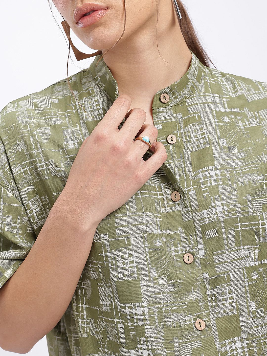 DressBerry Reflected Angles Relaxed Shirt