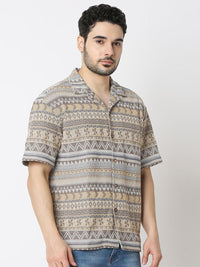 SPYKAR Men Relaxed Fit Cuban Collar Geometric Printed Cotton Casual Shirt