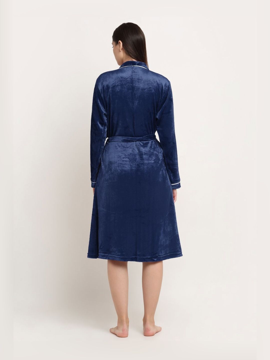 KLOTTHE Blue Woolen Long Sleeves Bath Robe With Belt