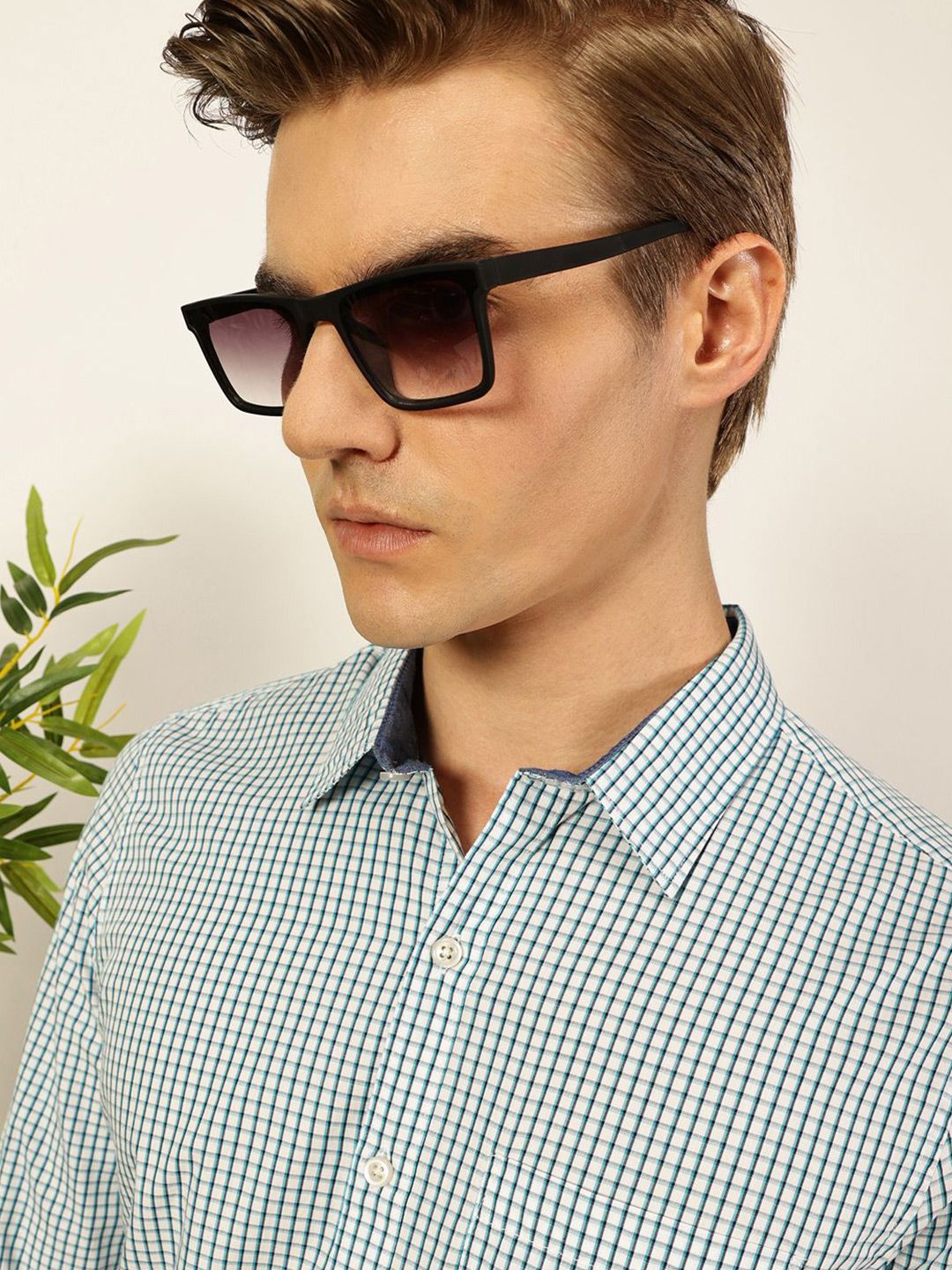Thomas Scott Men Smart Spread Collar Micro Checked Cotton Slim Fit Casual Shirt