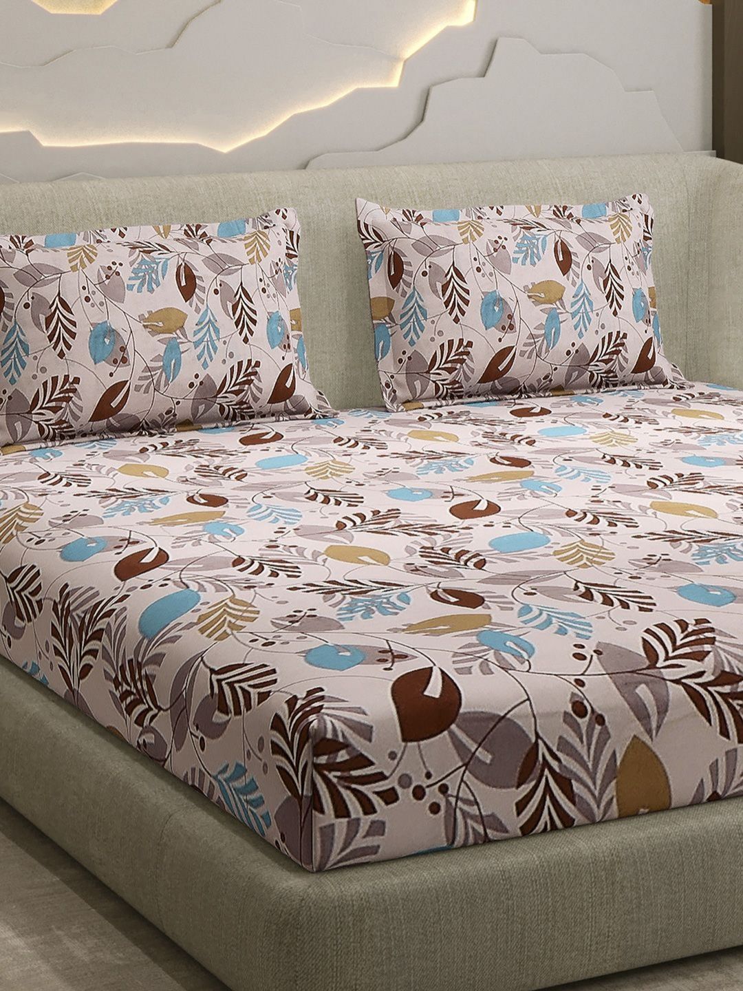 Monte Carlo Pink & Blue Printed Cotton 104 TC Queen Bedsheet Set 2.24 m x 2.54 m