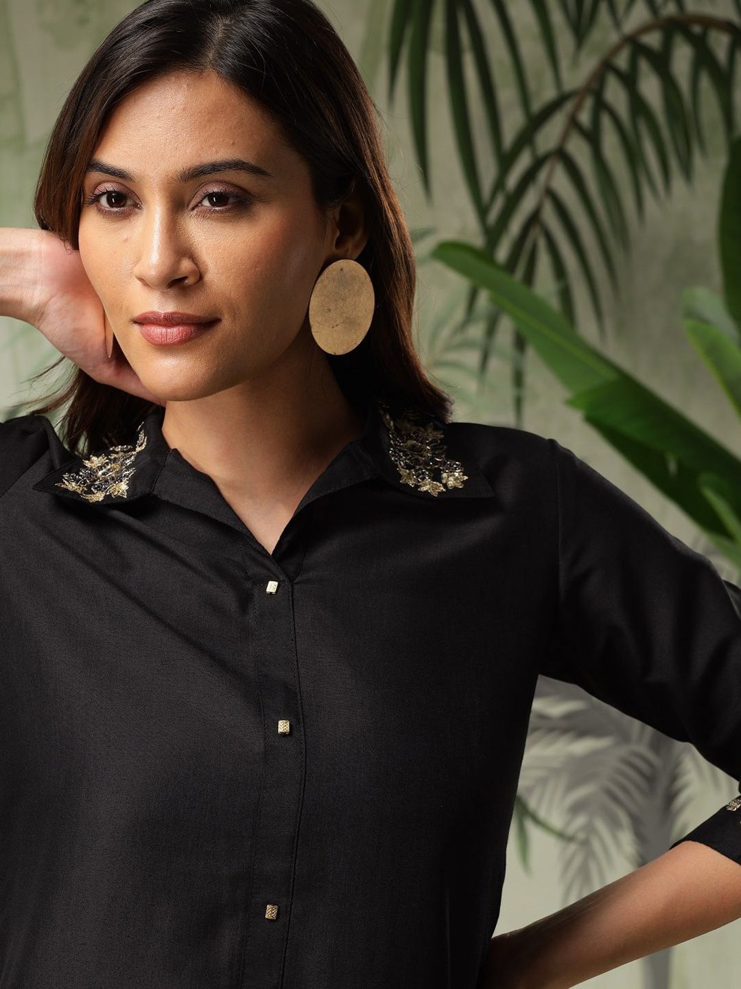 Bani Women Embroidered Shirt With Trousers Co-Ords