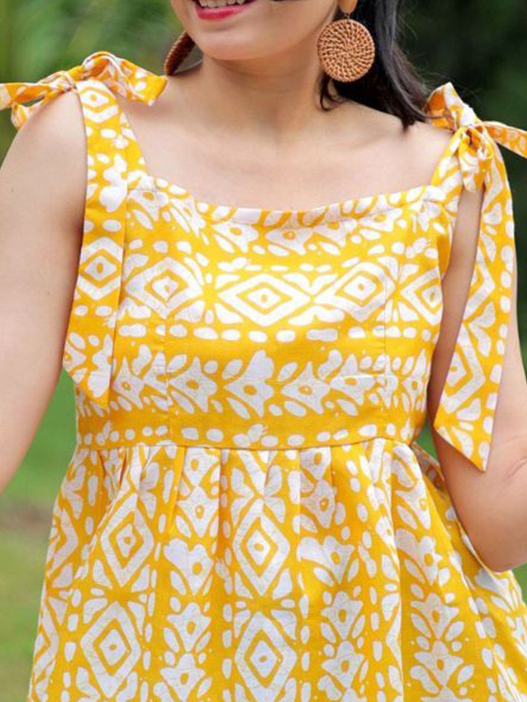 KALINI Ethnic Motifs Printed Square Neck Kurti