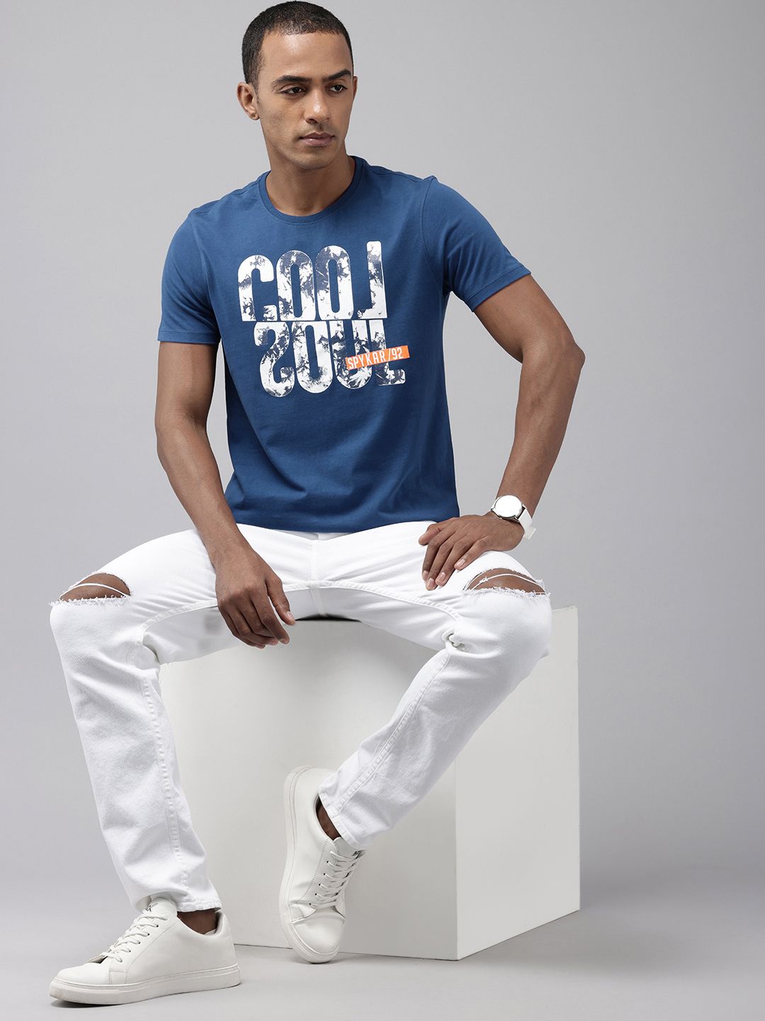 SPYKAR Typography Printed Pure Cotton Slim Fit T-shirt