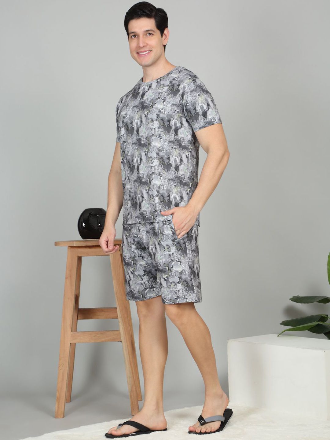 Sweet Dreams Printed Round Neck T-Shirt & Shorts