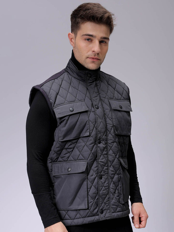 The Indian Garage Co Men Puffer Jacket with Patchwork