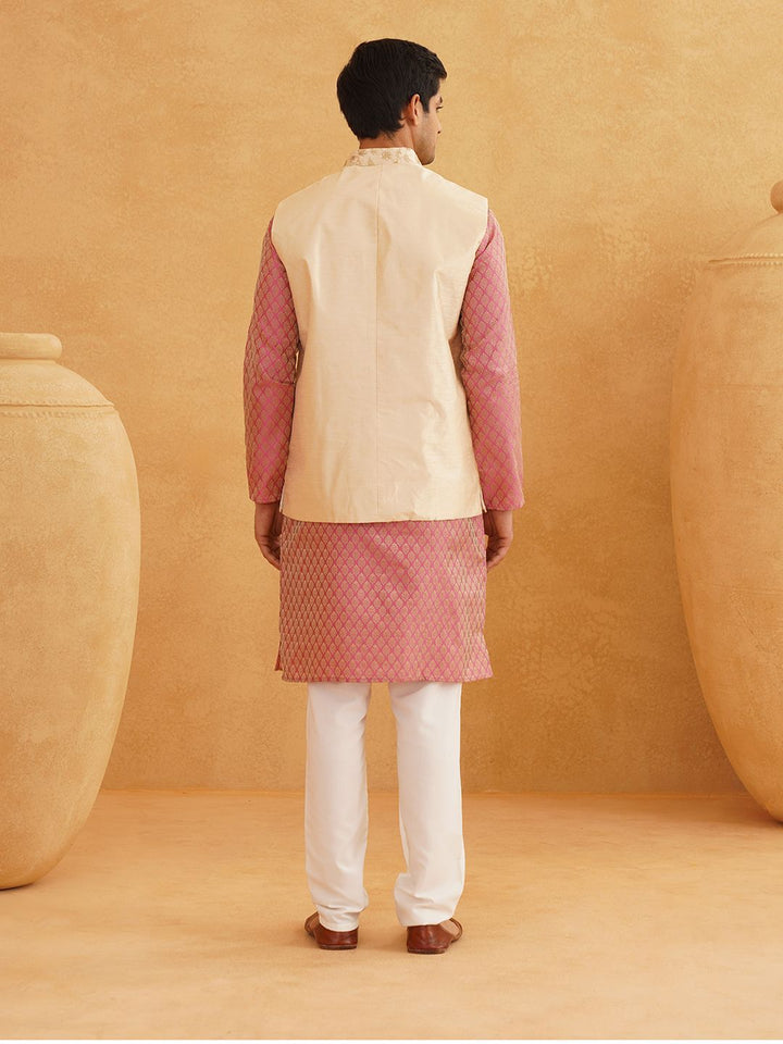 SOJANYA Motif Etnik Reka bentuk tenunan Kolar Kurta Dengan Jaket Churidar Dan Nehru