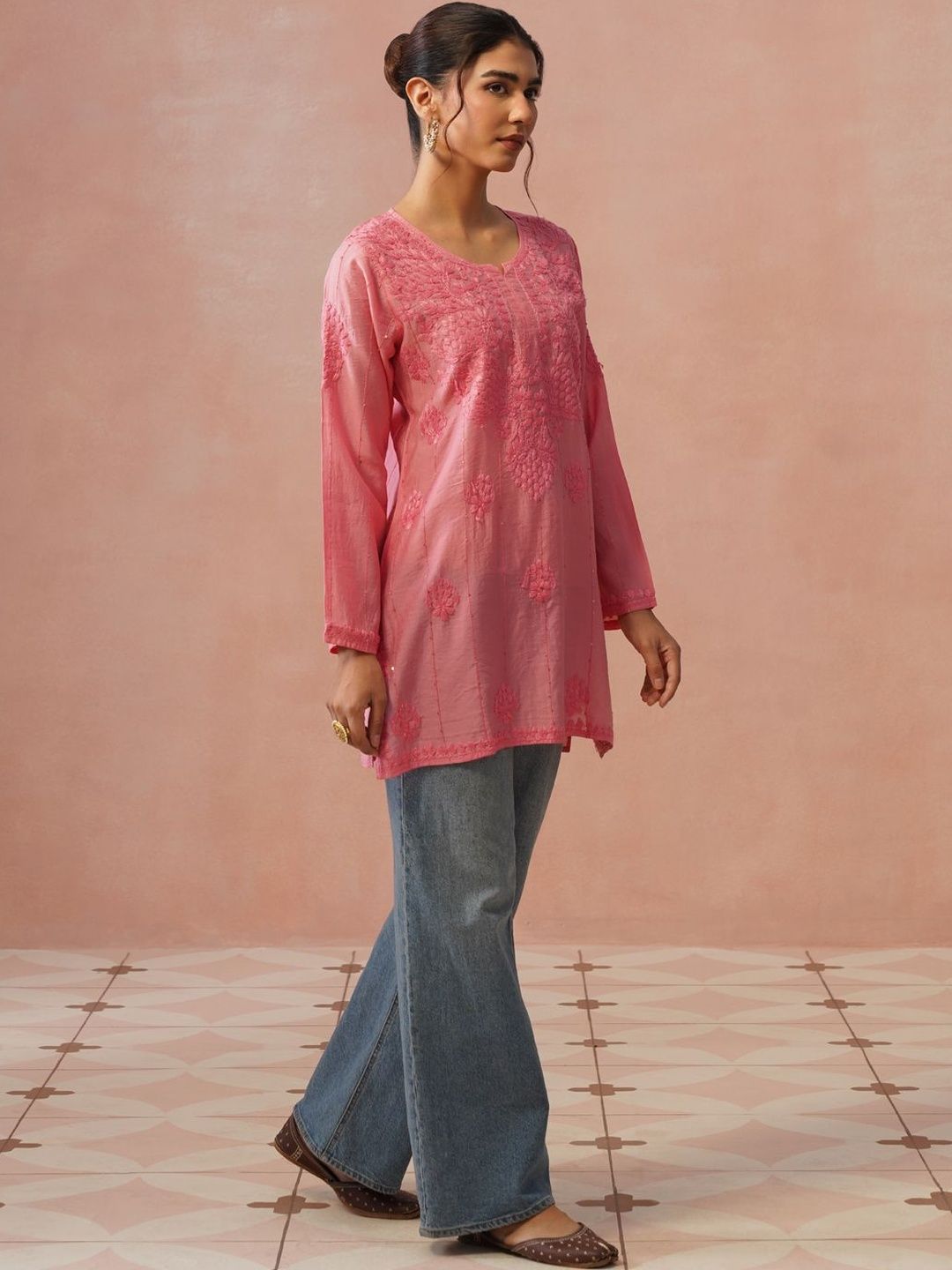 House of Chikankari Women Ethnic Motifs Embroidered Chikankari Chanderi Silk Kurta