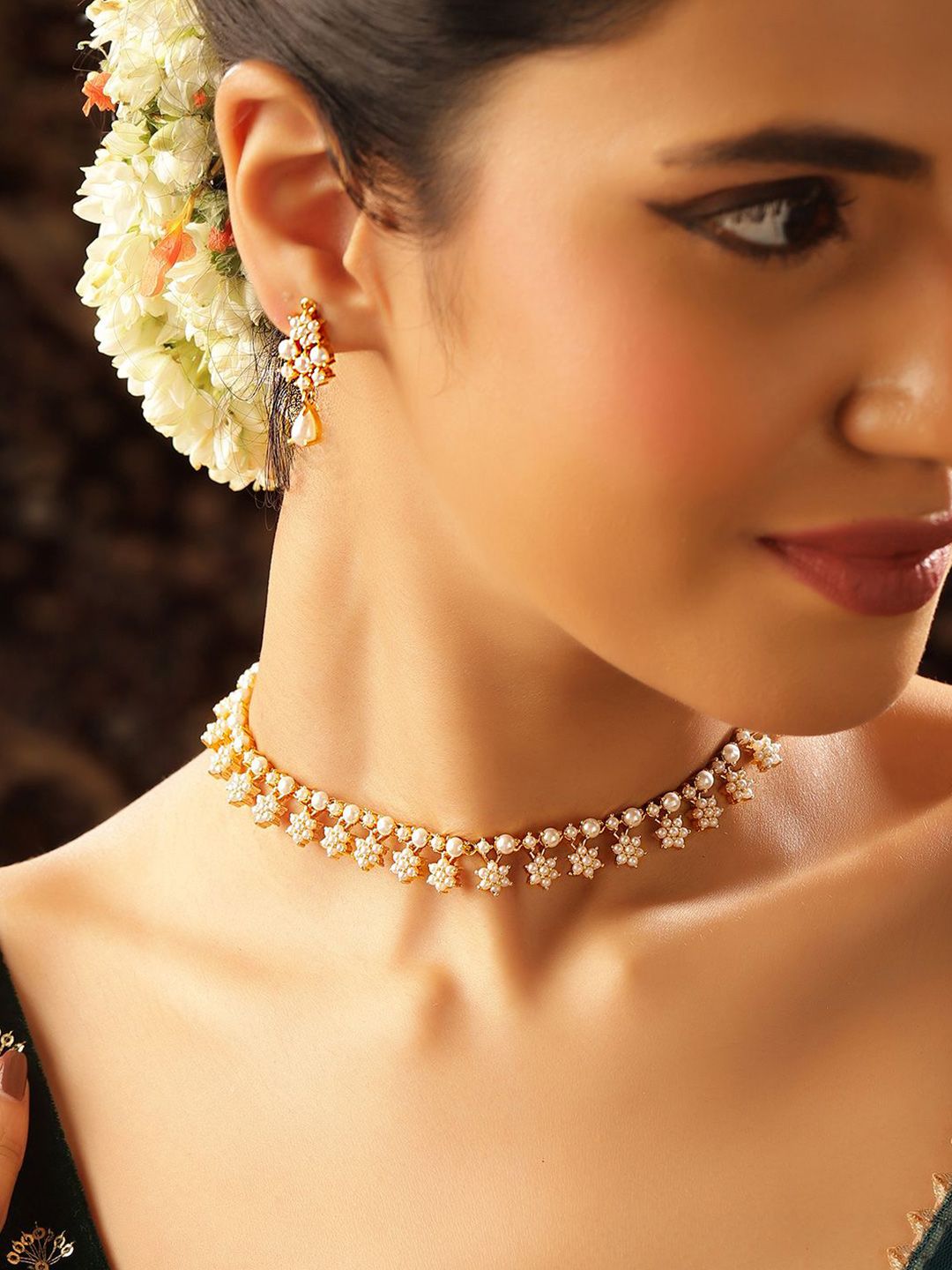 Priyaasi Gold Plated Pearls Beaded Jewellery Set