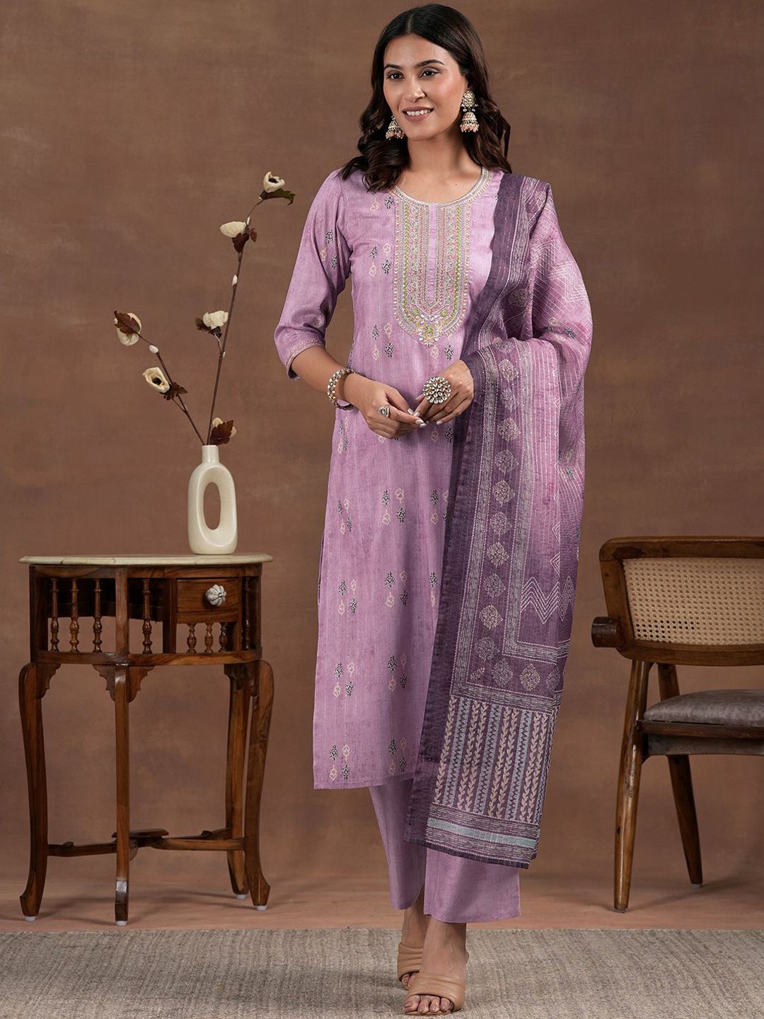 Libas Ethnic Motifs Printed Zari Straight Kurta with Palazzos & Dupatta