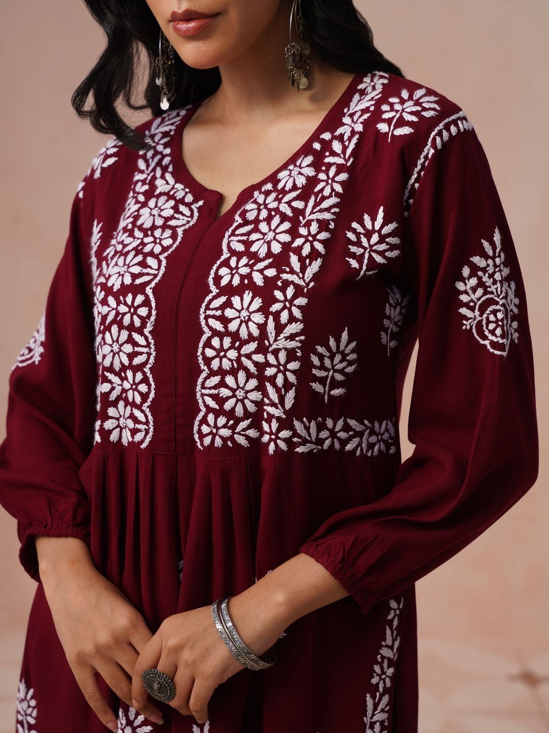 Rumah Chikankari Kurta Chikankari Biasa Wanita dengan Seluar