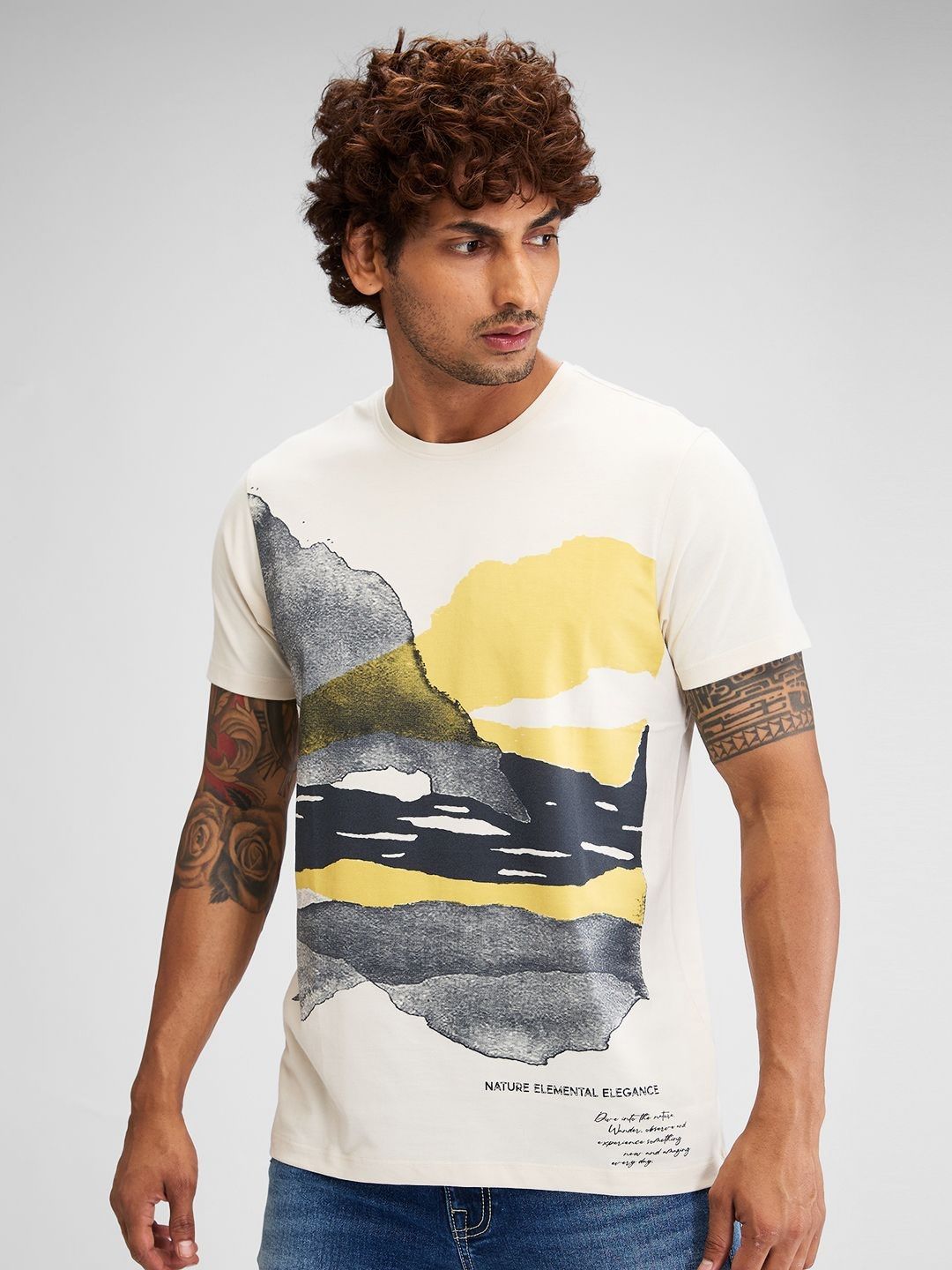 SPYKAR Men Raw Edge Slim Fit T-shirt