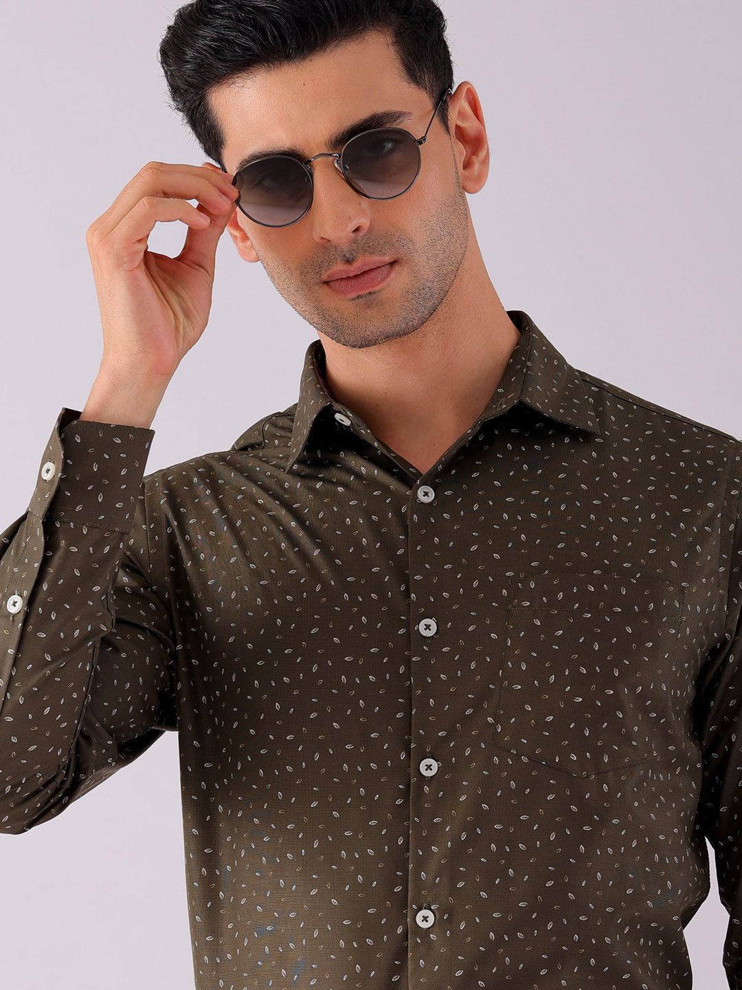 The Indian Garage Co. X Luxe Men Spread Collar Micro Ditsy Printed Slim Fit Formal Shirt