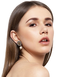 Anting-anting Drop Kontemporari Anouk