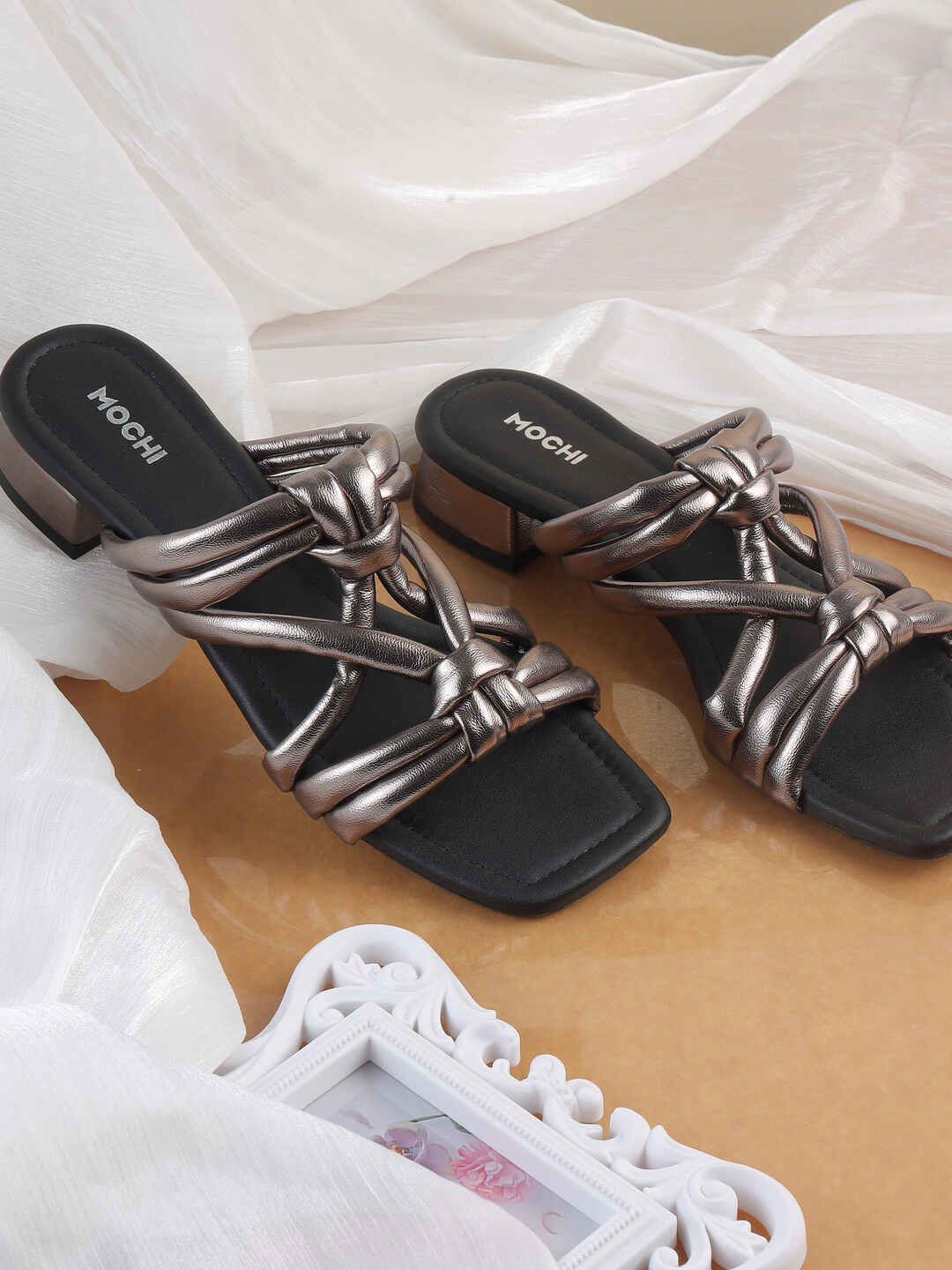 Mochi Women Colourblocked Block Heel Sandals