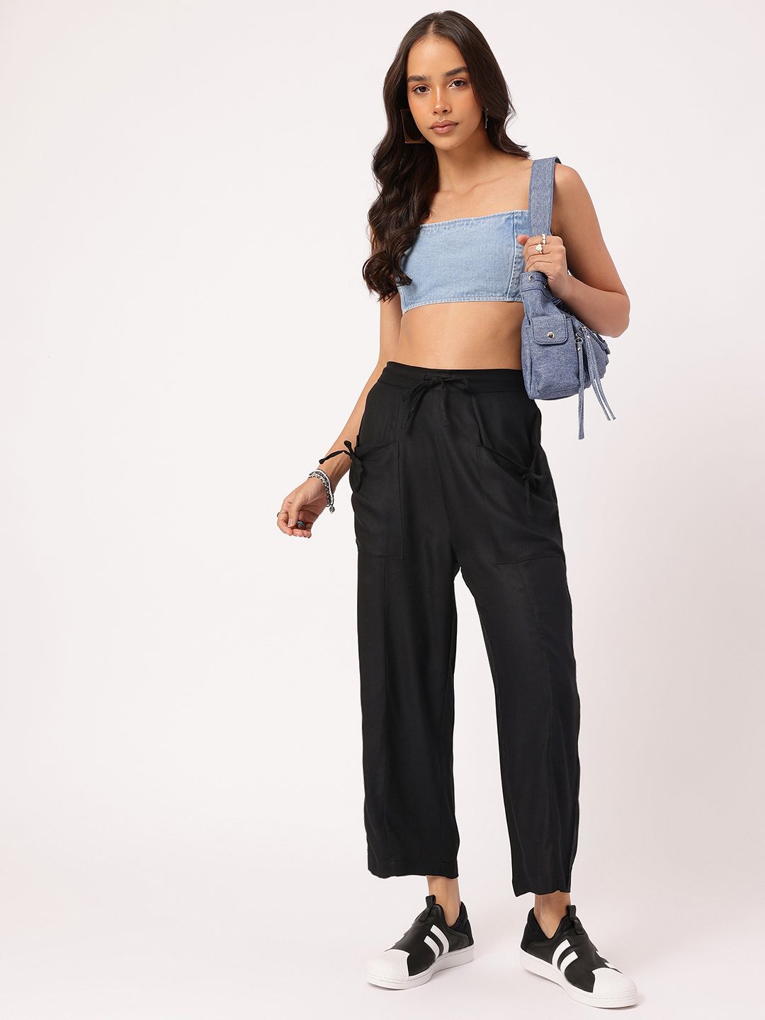 DressBerry Women Urban Influence Relaxed Fit Trousers with Box Pockets
