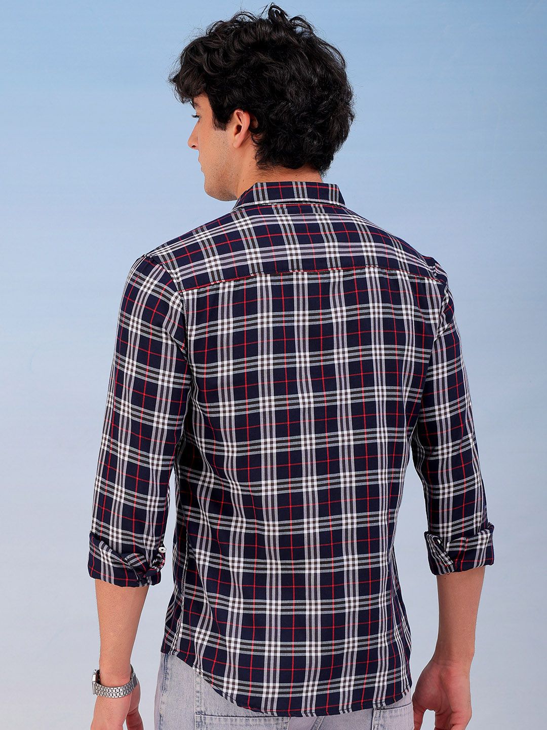 The Indian Garage Co Men Spread Collar Checked Cotton Slim Fit Casual Shirt