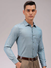 The Indian Garage Co. X Luxe Men Cutaway Collar Solid Slim Fit Formal Shirt
