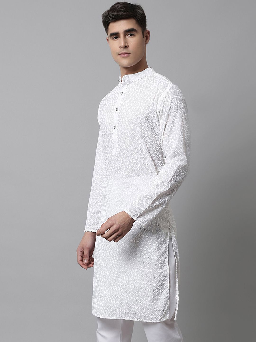 Jompers Men Woven Design Embroidered Cotton Kurta
