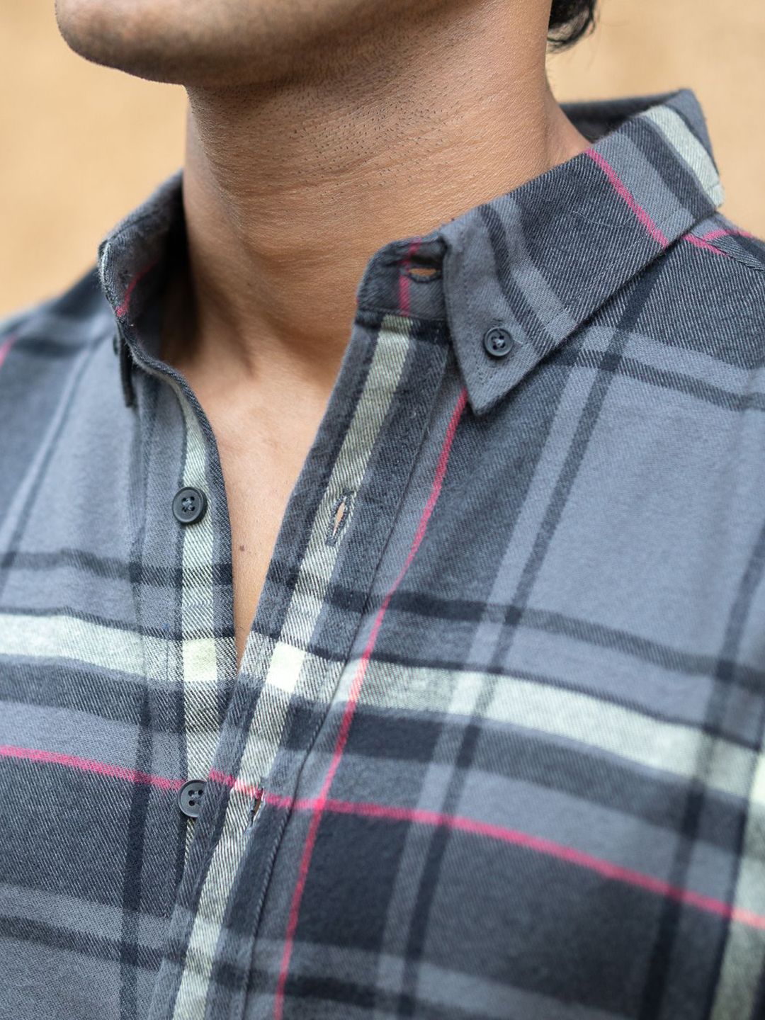 Powerlook Men Tartan Checked Spread Collar Cotton Casual Shirt