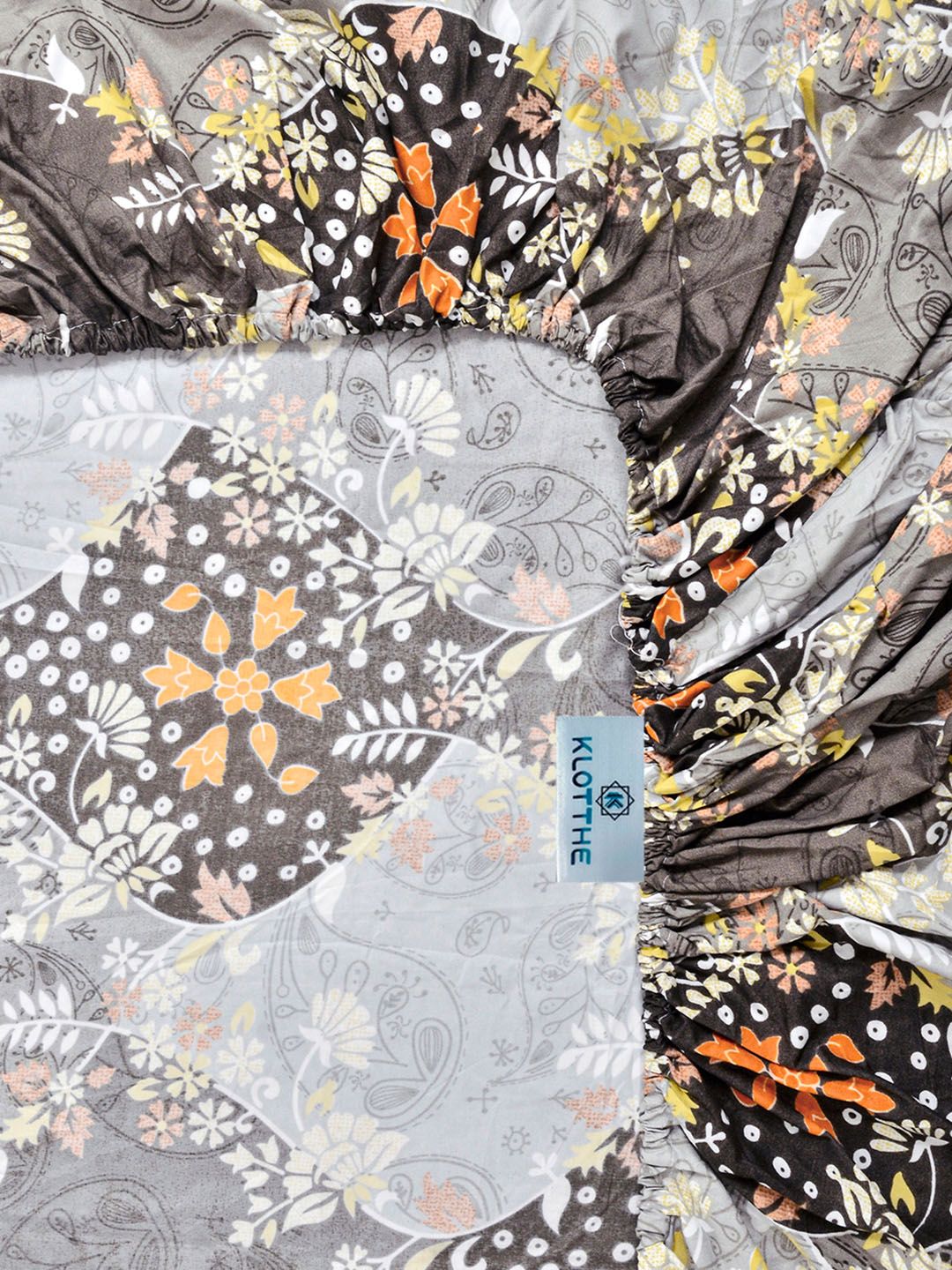 KLOTTHE Cadar Bercetak Kelabu & Putih 300 TC Double Dengan 2 Sarung Bantal- 2.5 m x 2.25 m