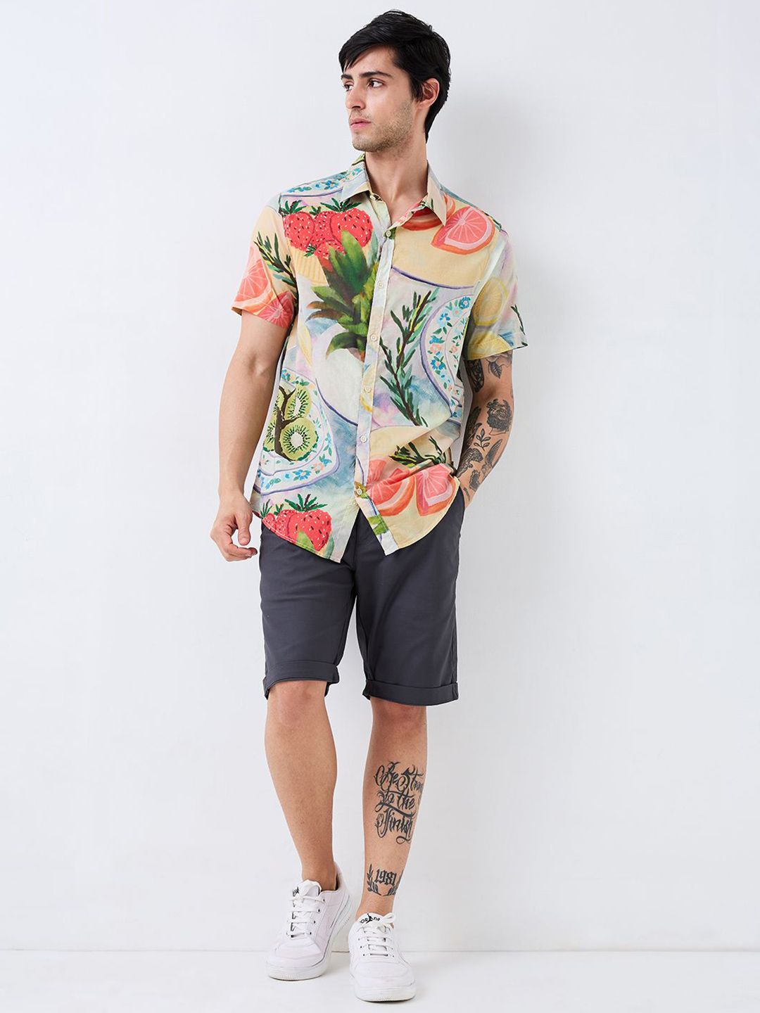 SPYKAR Men Spread Collar Floral Printed Cotton Casual Shirt