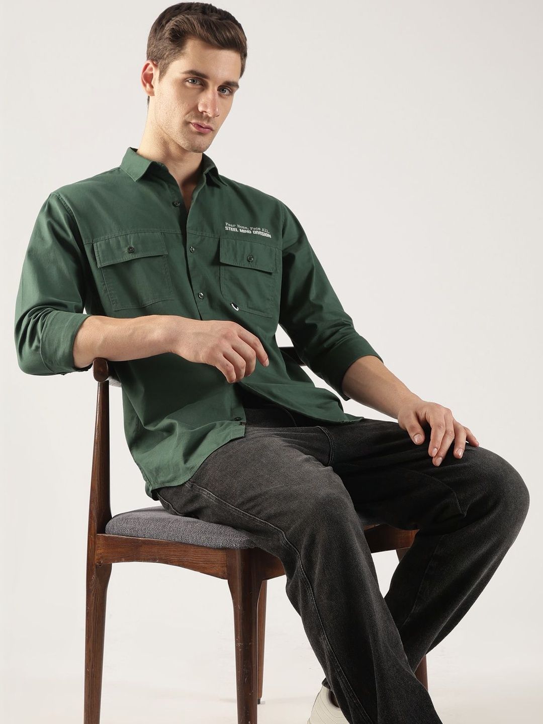 Baju Kasual Standard Lelaki ADRO