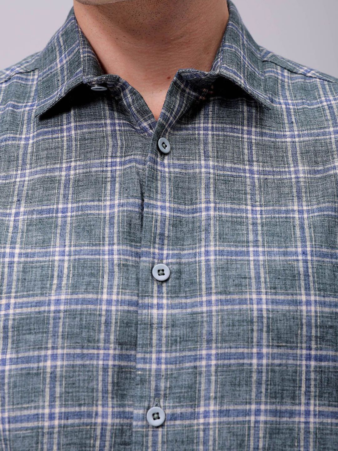 The Indian Garage Co Men Slim Fit Opaque Checked Casual Shirt