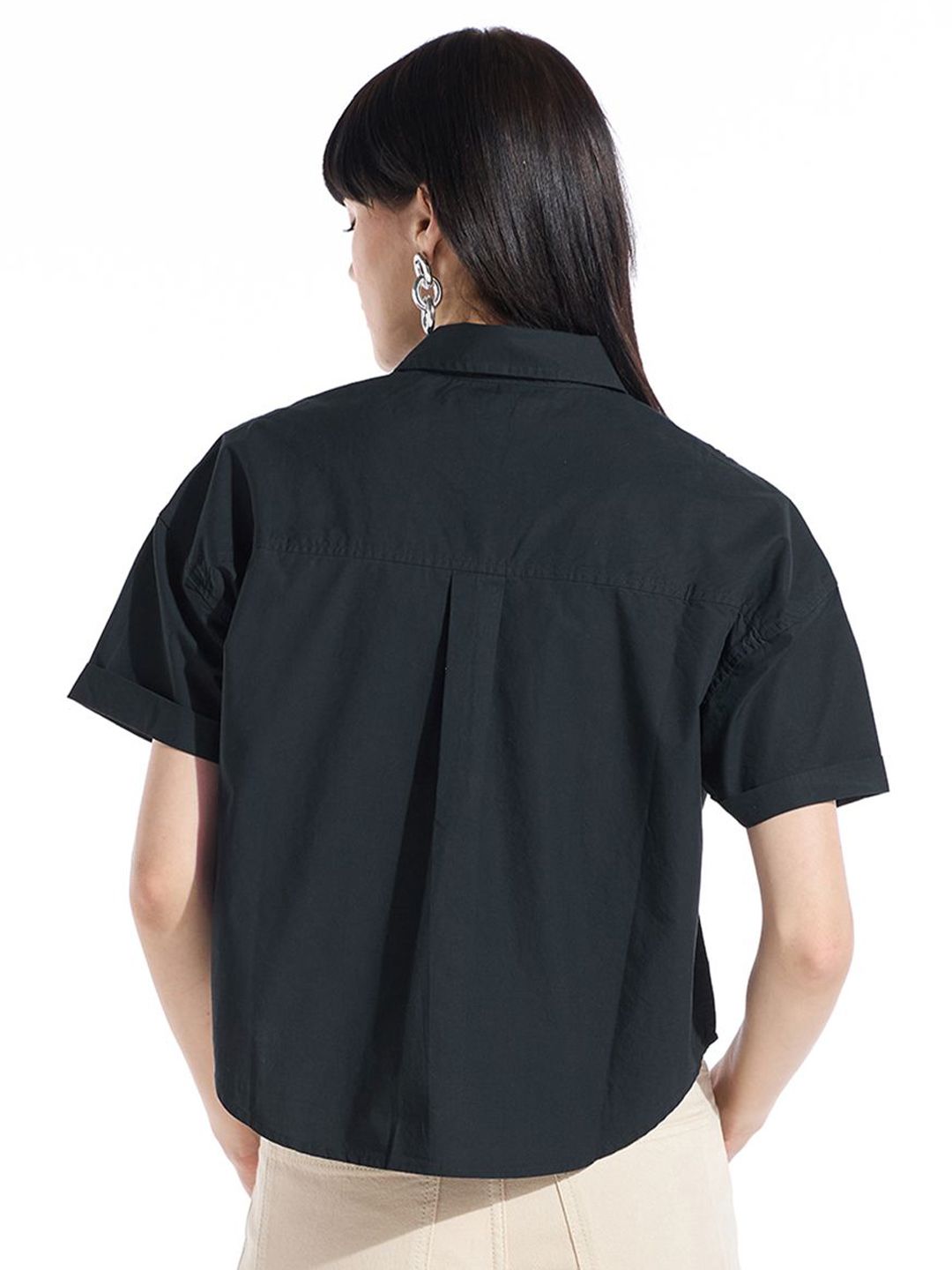 Bewakoof Women Standard Spread Collar Solid Pure Cotton Oversized Casual Shirt