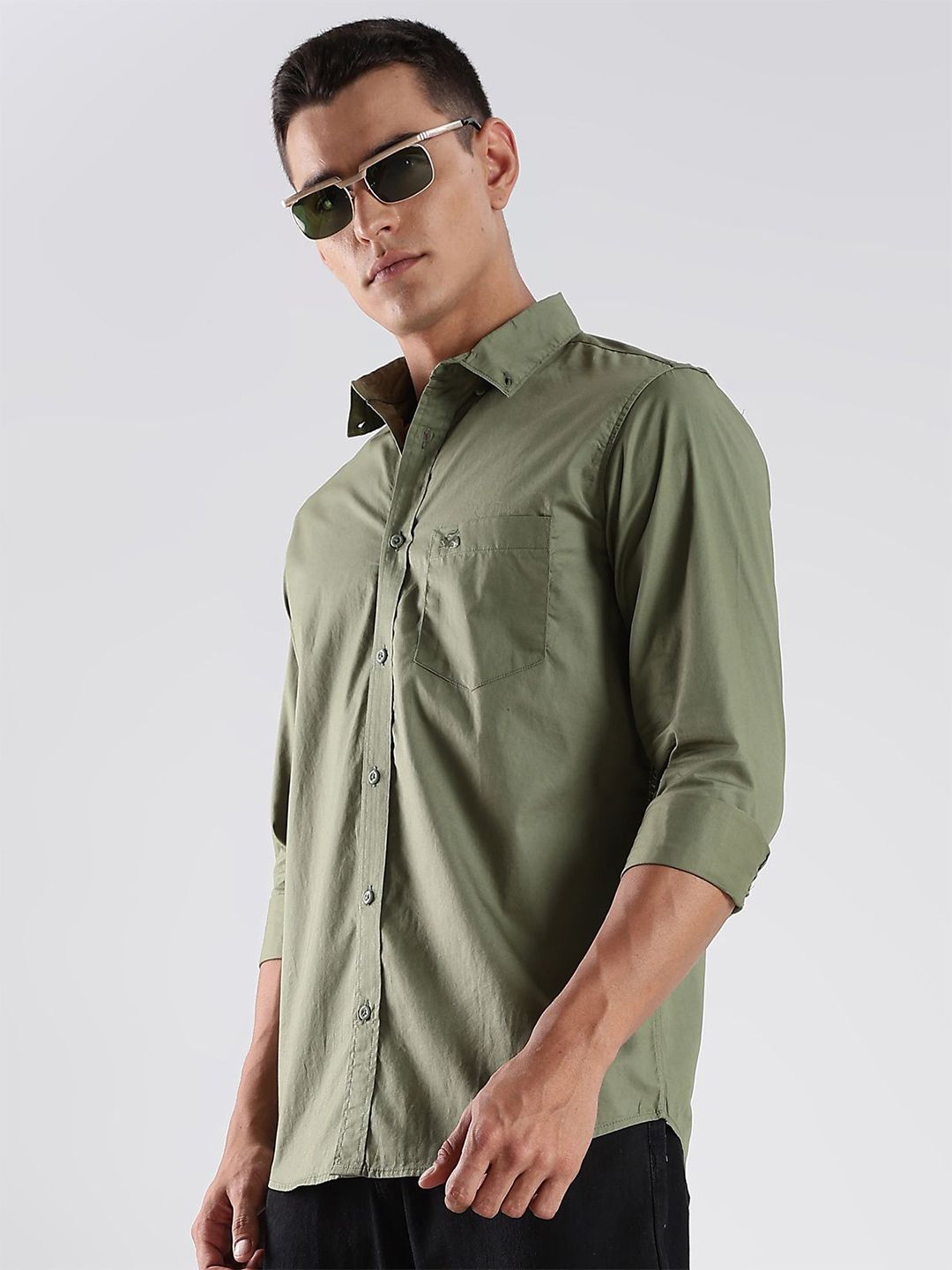 ADRO Standard Spread Collar Cotton Casual Shirt