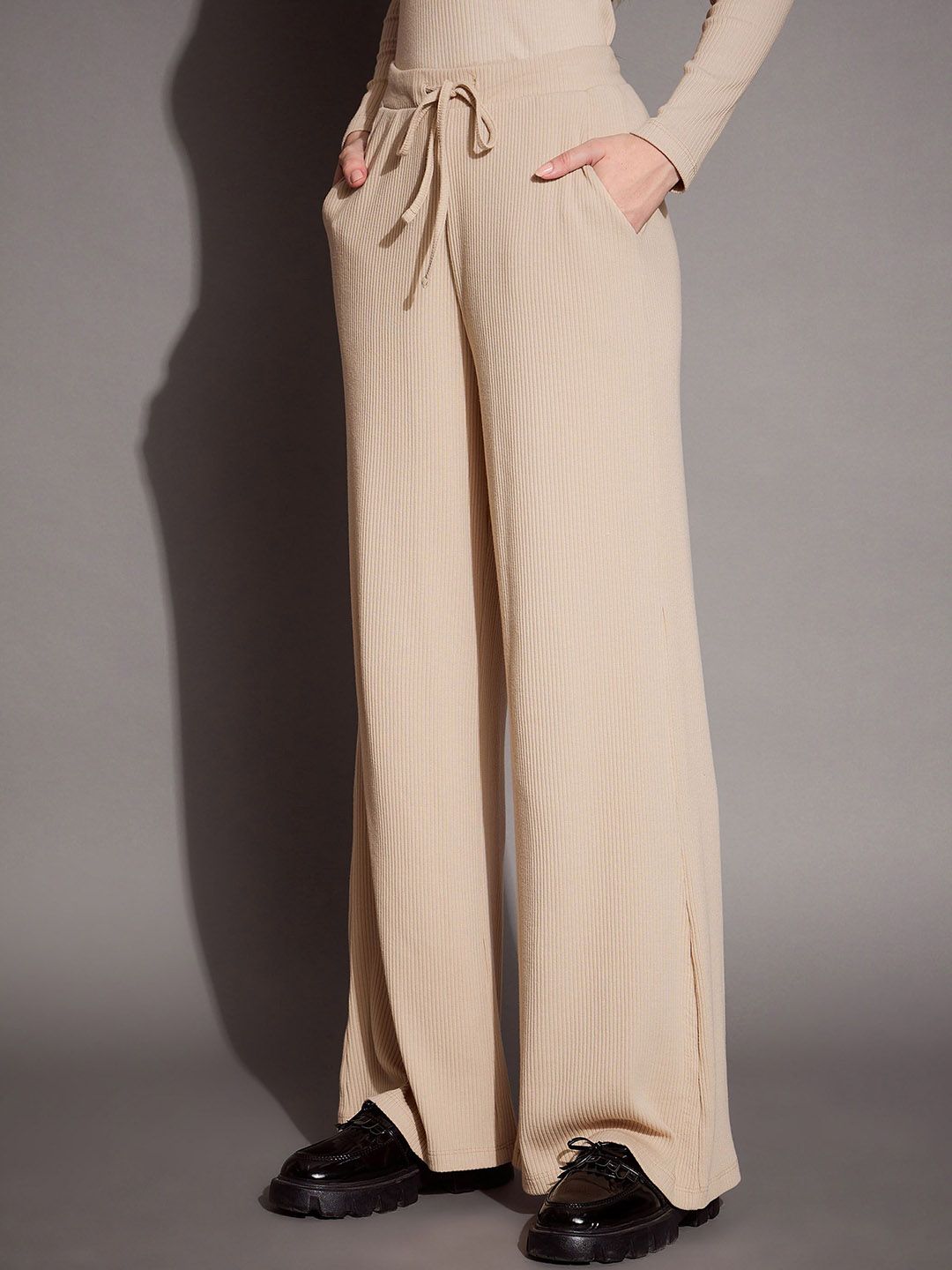 SASSAFRAS BASICS Women Ribbed Relaxed Fit Mid Rise Track Pants