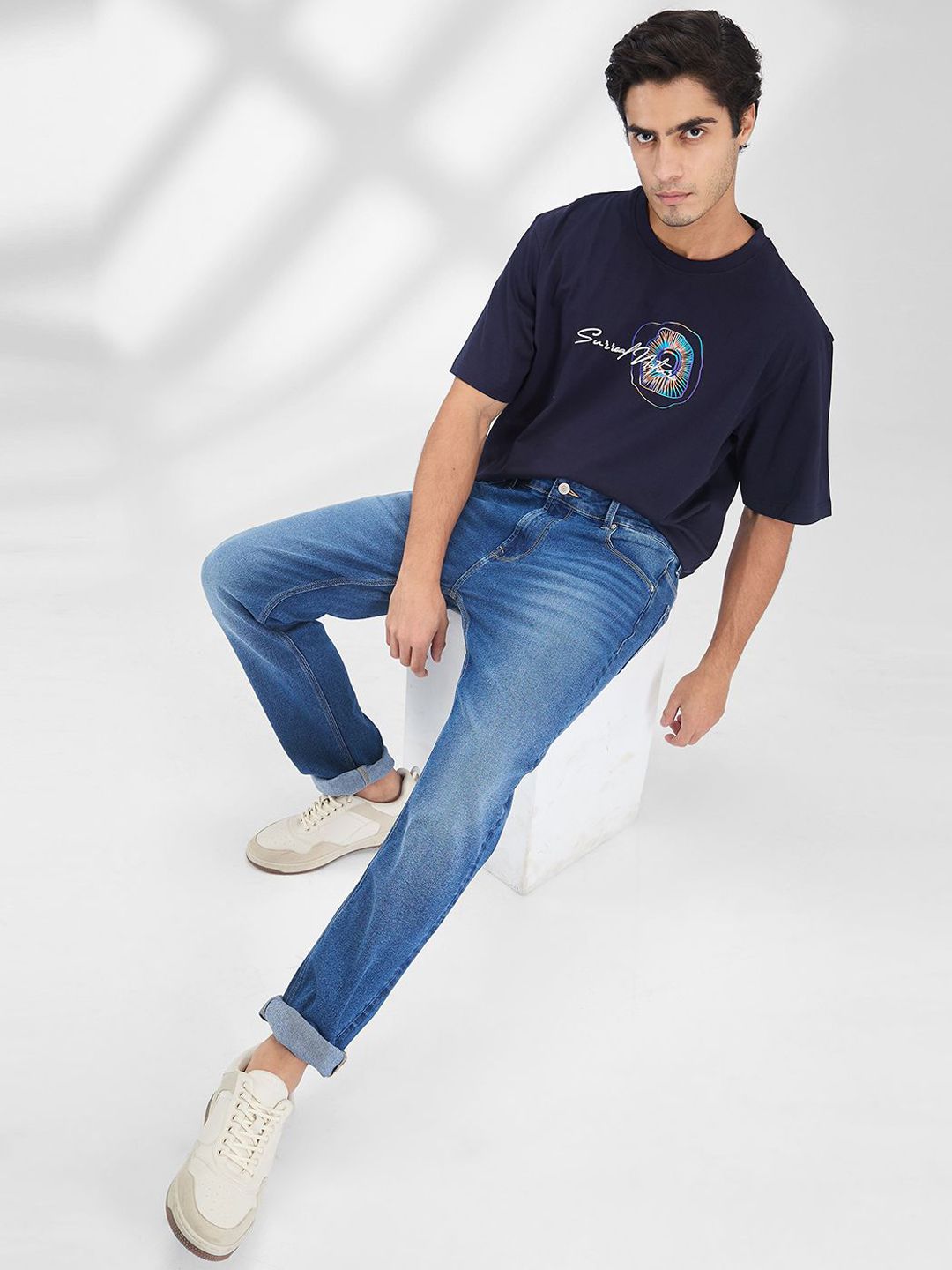 Lelaki Spykar Santai Fit Light Fade Jeans Regangan
