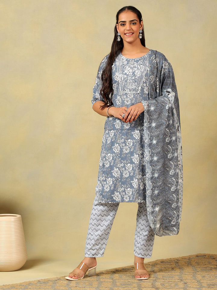 Mamicha Women Floral Printed Regular Mirror Work Pure Cotton Kurta with Trousers & With Dupatta
