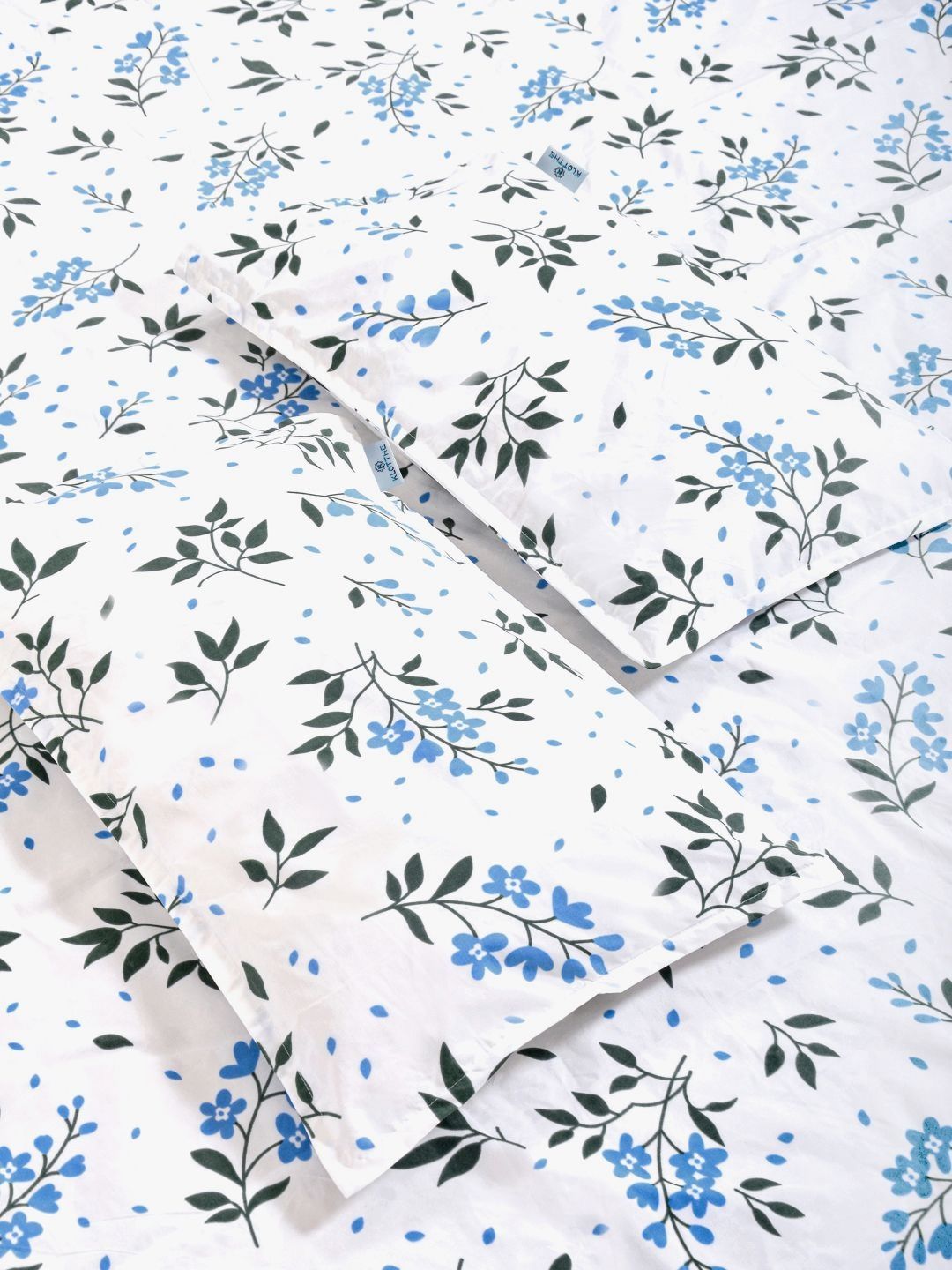 KLOTTHE White & Blue Printed 300 TC King Bedsheet With 2 Pillow Covers - 2.50  x 2.25 m