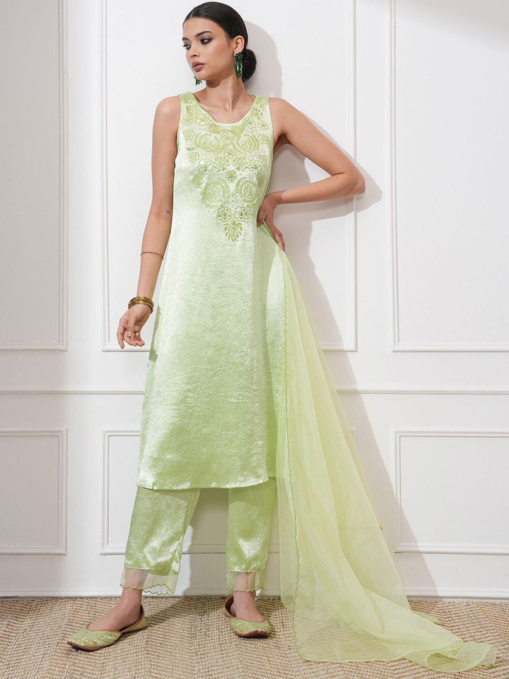 Vishudh Women Ethnic Motifs Embroidered Regular Thread Work Kurta with Trousers & With Dupatta