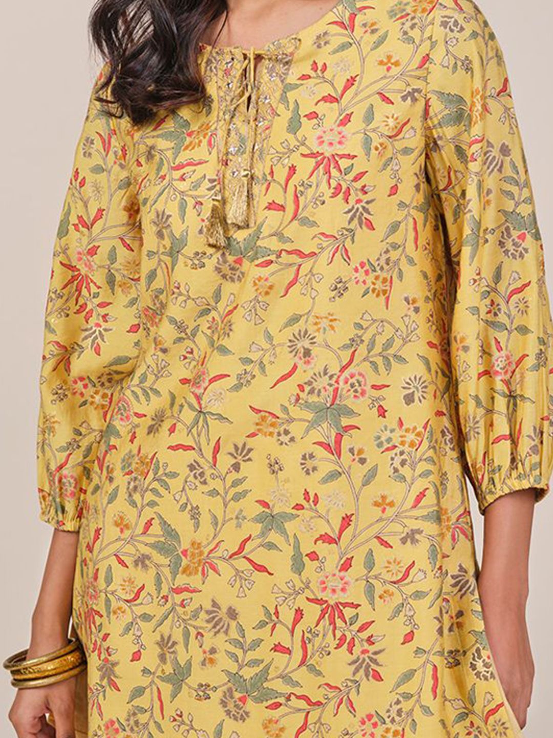 Global Desi Women Floral Printed Tie Up Neck A-Line Kurti