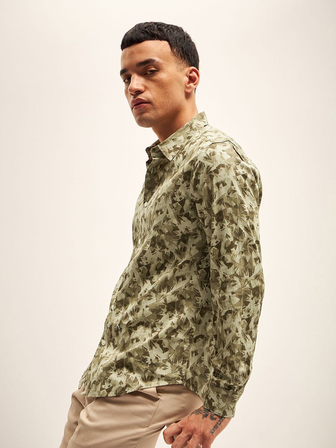 THE BEAR HOUSE Slim Fit Printed Casual Shirt