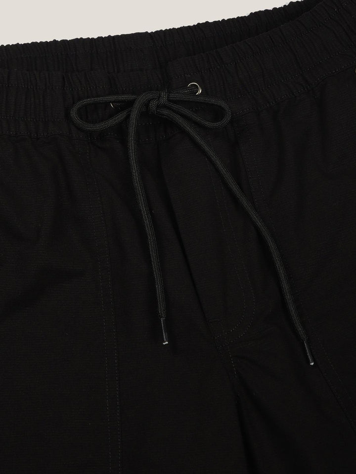 Thomas Scott Men Cotton Solid Smart Easy Wash Cargo Trousers
