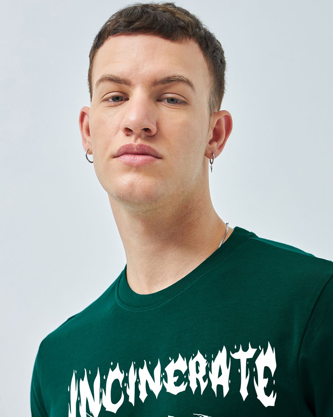 Bewakoof Men Graphic Printed Round Neck Pure Cotton T-shirt