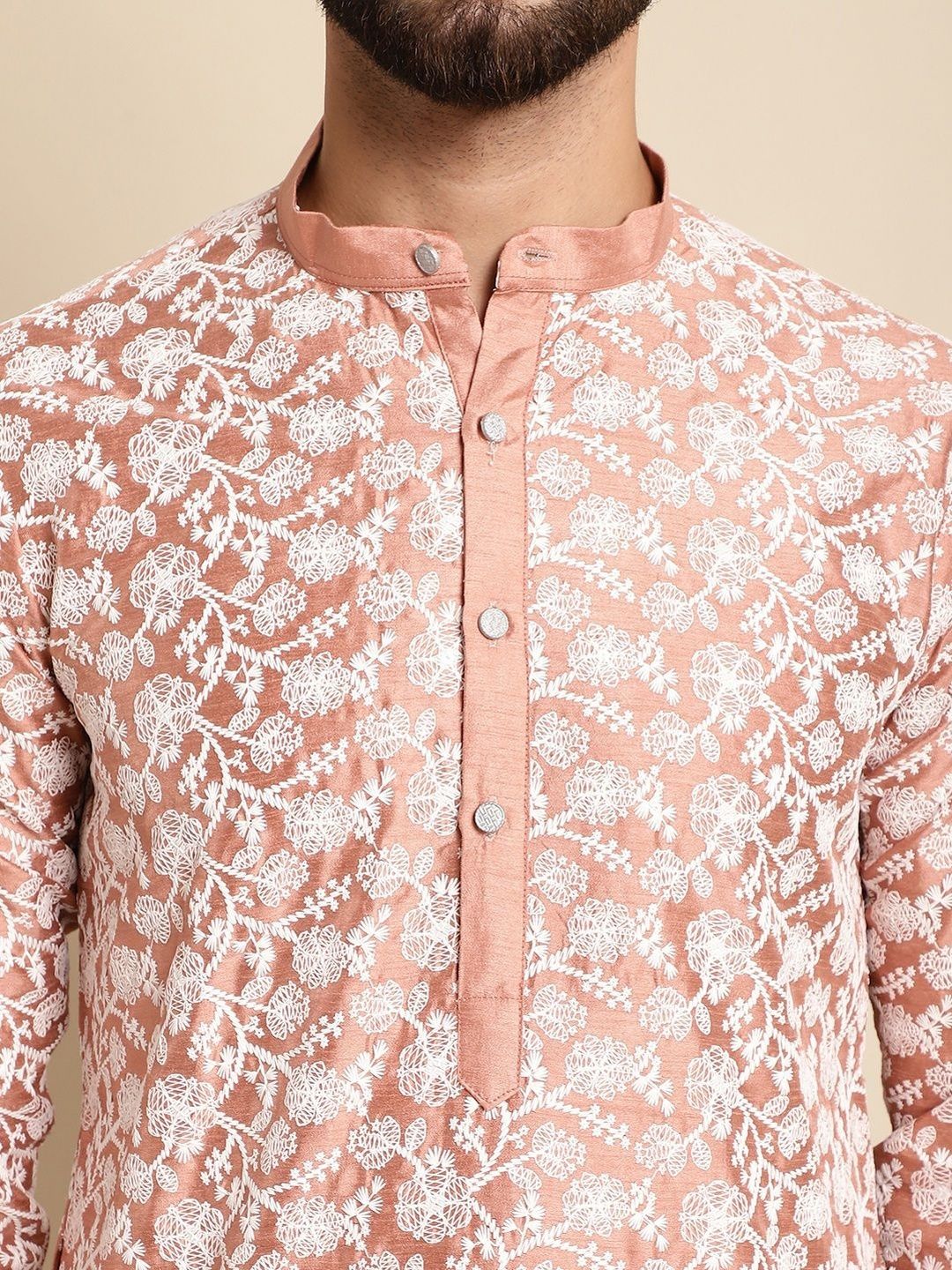 Anouk Men Embroidered Thread Work Kurta