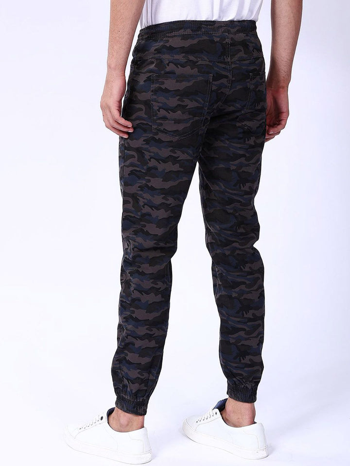 The Indian Garage Co Men Camouflage Printed Cotton Slim Fit Joggers Trousers