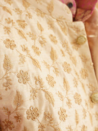 SOJANYA Motif Etnik Reka bentuk tenunan Kolar Kurta Dengan Jaket Churidar Dan Nehru