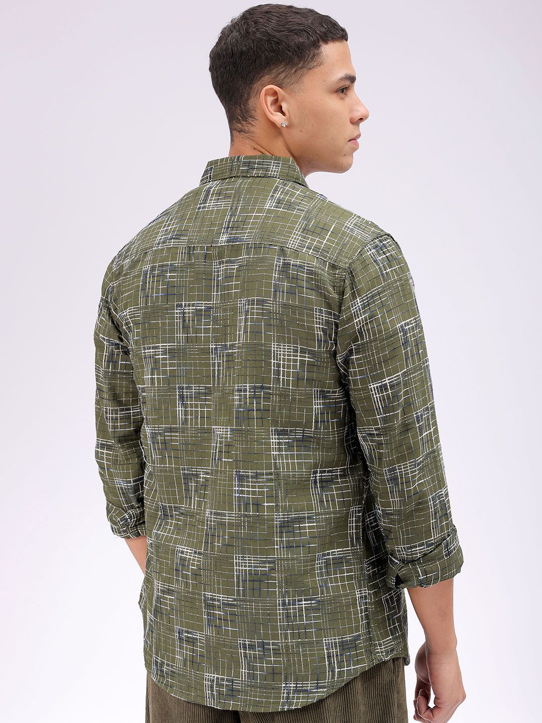 The Indian Garage Co Men Cutaway Collar Checked Cotton Slim Fit Casual Shirt