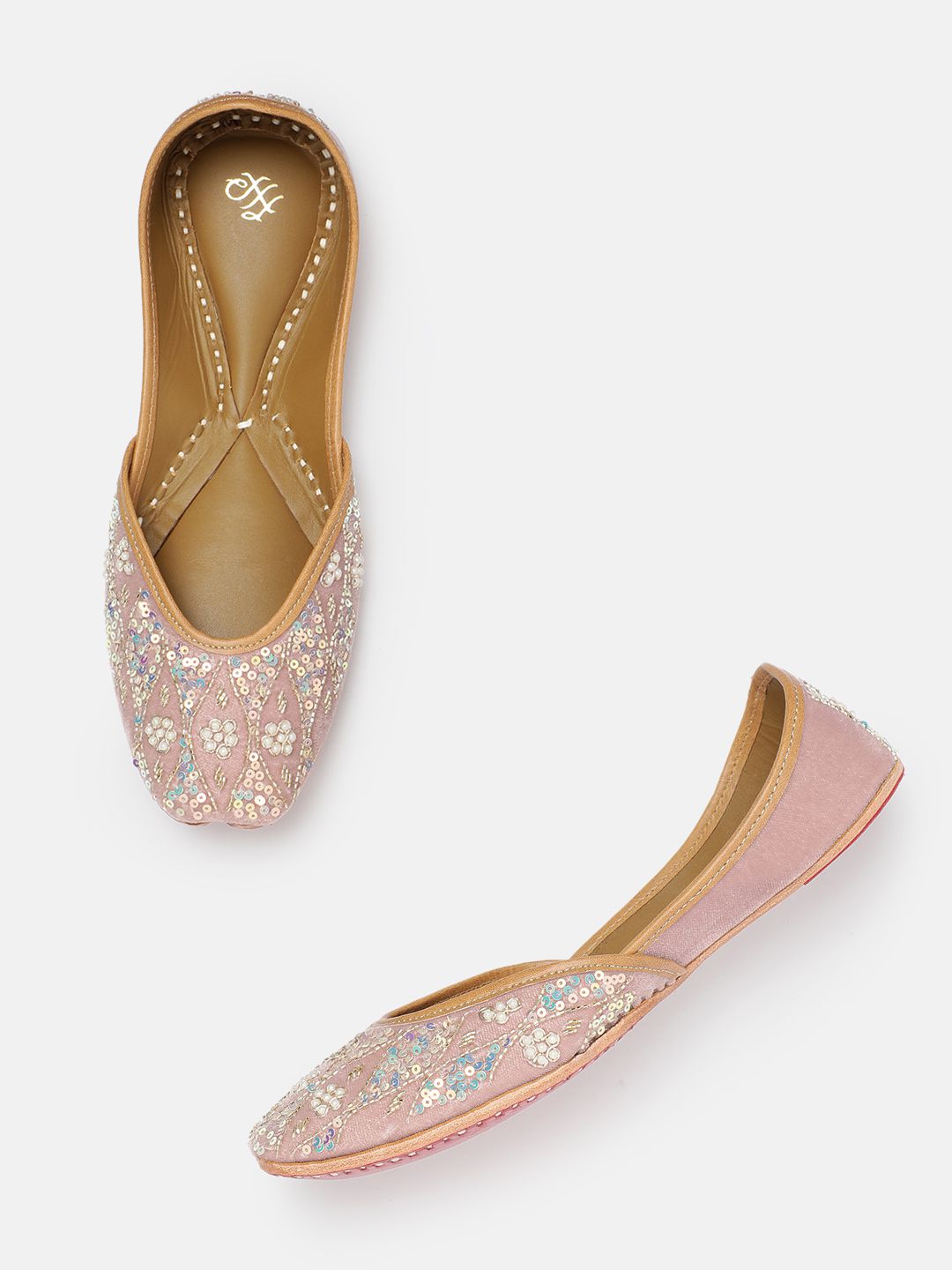 House of Pataudi Women Ethnic Embellished Mojaris