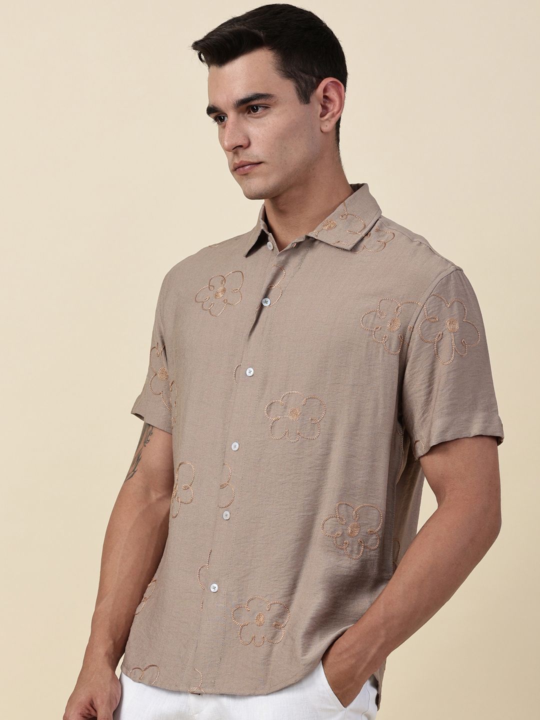 Thomas Scott Men Embroidered Regular Fit Casual Shirt