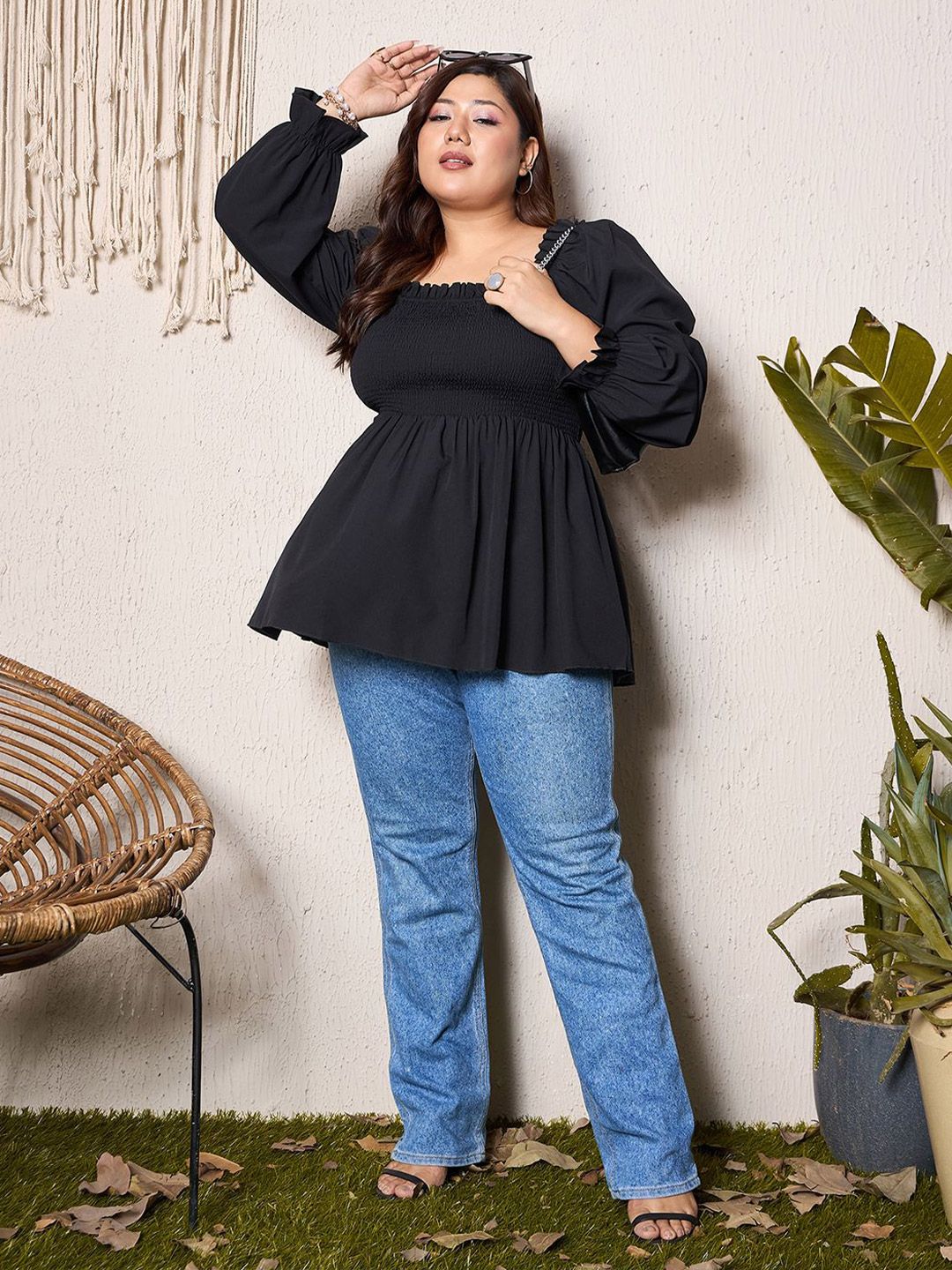 Berrylush Curve Puff Sleeve Empire Top
