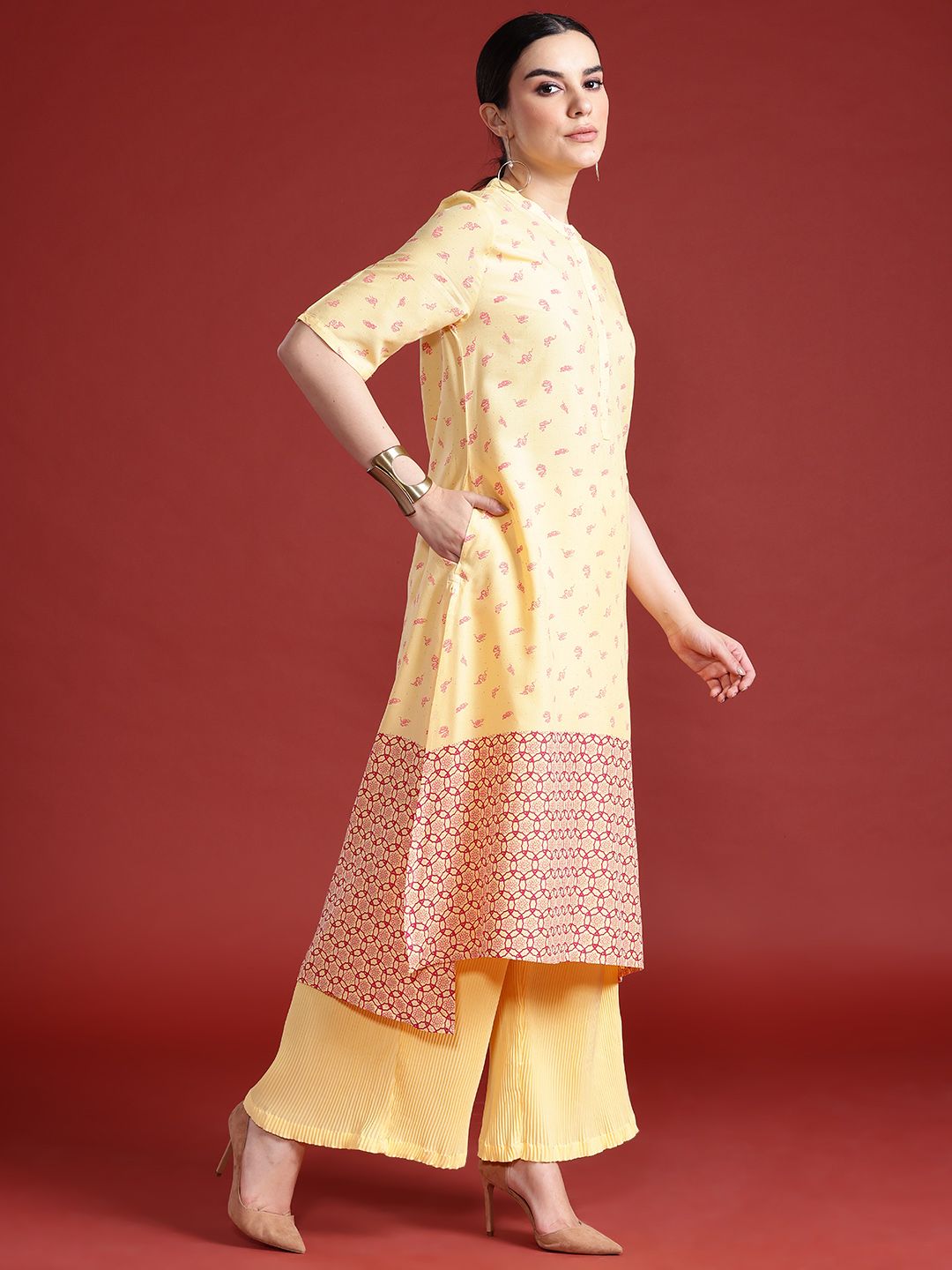 Anouk Printed High-Low Kurta with Pleated Palazzos