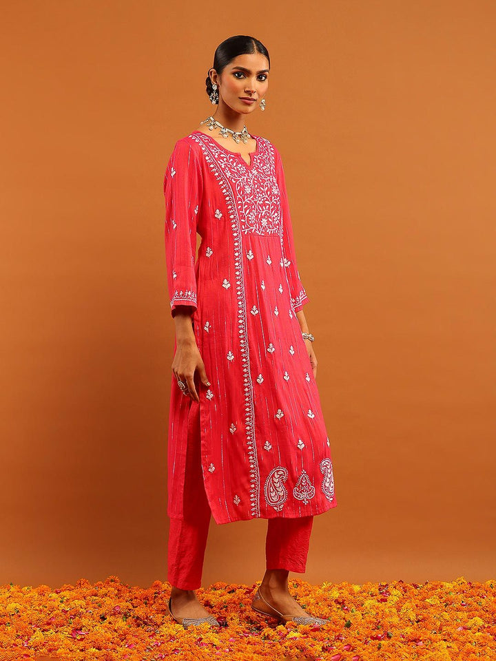 Rumah Chikankari Wanita Red Cotton Chikankari Sulam Kurta